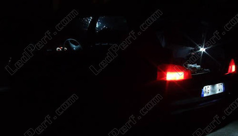 LED pojazdu Peugeot 106