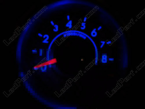 LED obrotomierz niebieski Peugeot 107