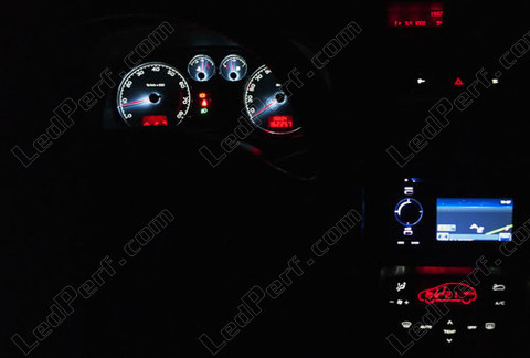 LED tablica rozdzielcza Peugeot 307 Faza 2 T6 biały i czerwony