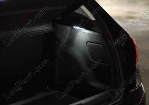 LED bagażnik Peugeot 308 II