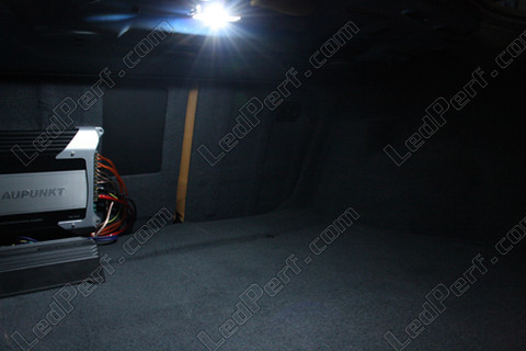 LED bagażnik Peugeot 406