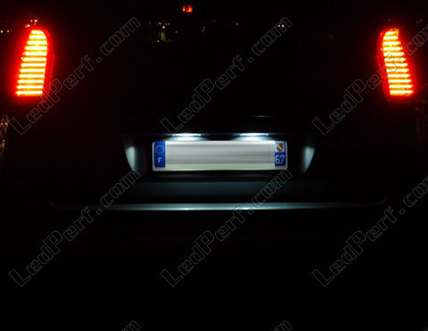 LED tablica rejestracyjna Peugeot 5008