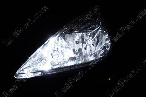 LED światła postojowe xenon biały Peugeot 607