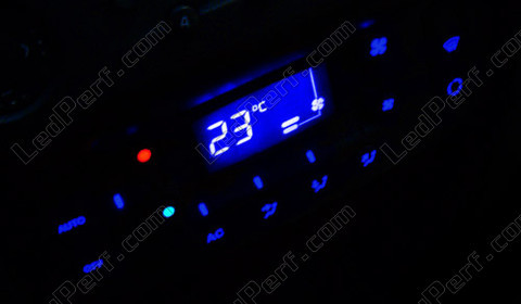 LED klimatyzacji automatycznej niebieski Renault Clio 2 faza 2