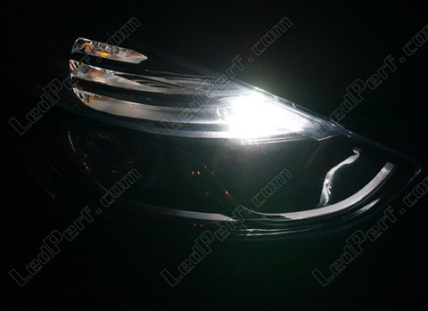 LED światła postojowe xenon biały Renault Clio 4 (IV)