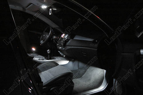 LED pojazdu Renault Laguna 3