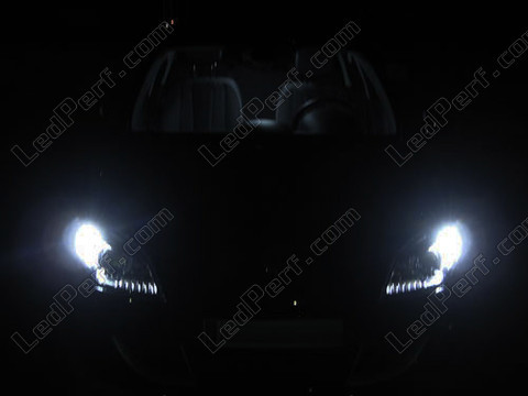 LED Światła do jazdy dziennej świateł dziennych Renault Scenic 3