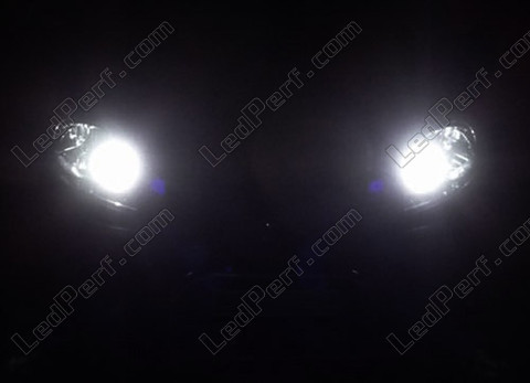 LED świateł postojowych Renault Trafic 2