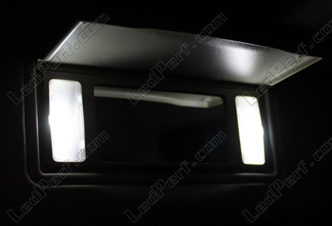 LED lusterek w osłonach przeciwsłonecznych Saab 9 3