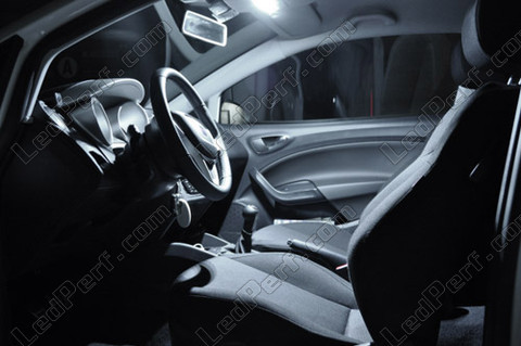 LED przednie światło sufitowe Seat Ibiza 6J