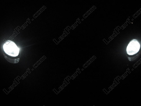 LED światła postojowe xenon biały Toyota Celica AT200