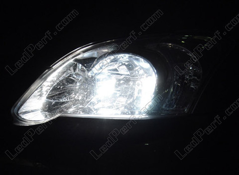 LED Światła mijania Toyota Corolla E120