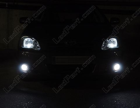 LED światła przeciwmgielne Toyota Corolla E120