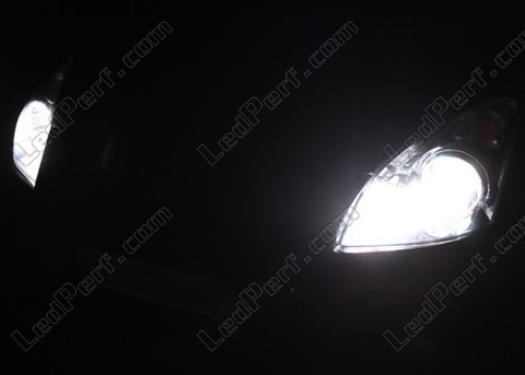 LED Światła drogowe Toyota Corolla Verso
