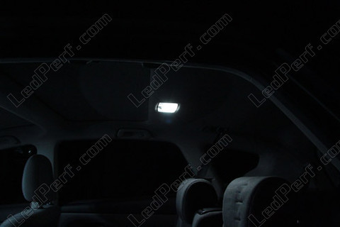 LED tylne światło sufitowe Toyota Prius