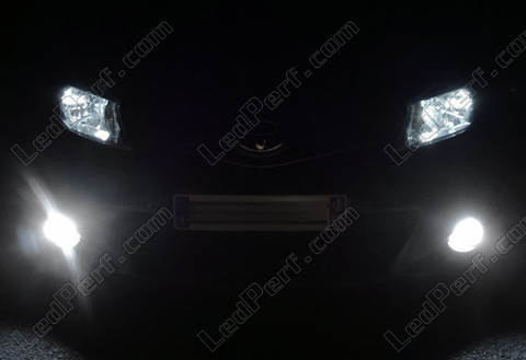 LED światła przeciwmgielne Toyota Yaris 3