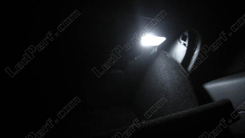 LED schowek na rękawiczki Volkswagen Eos 2012