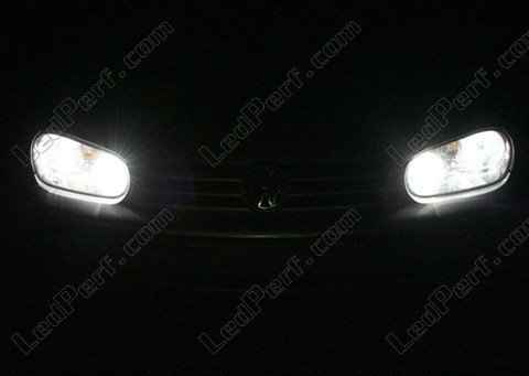 LED Światła drogowe Volkswagen Golf 4