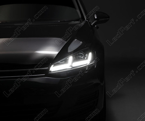 Światła do jazdy dziennej LED Osram LEDriving® do Volkswagen Golf 7