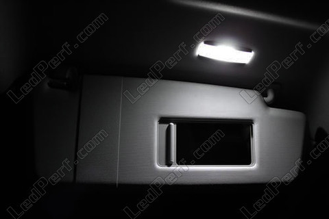 LED lusterek w osłonach przeciwsłonecznych Volkswagen Passat B5