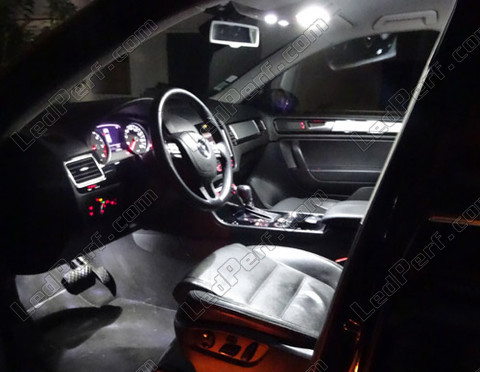 LED przednie światło sufitowe Volkswagen Touareg 7P