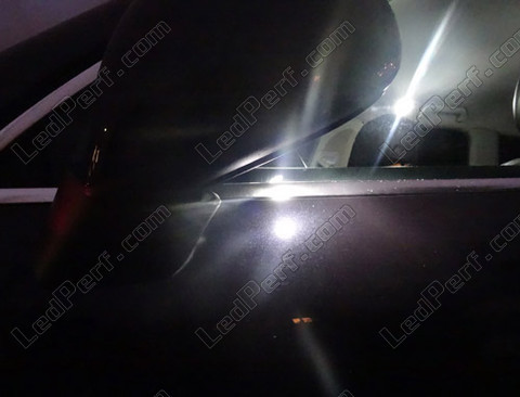 LED zewnętrzne lusterko wsteczne Volkswagen Touareg 7P