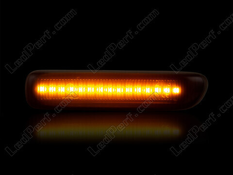 Maksymalne oświetlenie dynamicznych bocznych kierunkowskazów LED dla BMW serii 3 (E46) 1998 - 2001
