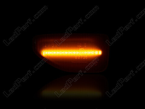 Maksymalne oświetlenie dynamicznych bocznych kierunkowskazów LED dla Dacia Duster 2