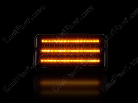 Maksymalne oświetlenie dynamicznych bocznych kierunkowskazów LED dla Jeep Wrangler II (TJ)