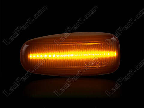 Maksymalne oświetlenie dynamicznych bocznych kierunkowskazów LED dla Mercedes Klasa E (W210) 1999 - 2002