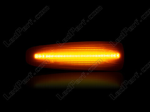 Maksymalne oświetlenie dynamicznych bocznych kierunkowskazów LED dla Mitsubishi Pajero IV