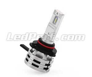 Zestaw żarówek LED HB3 PHILIPS Ultinon Essential LED - 11005UE2X2