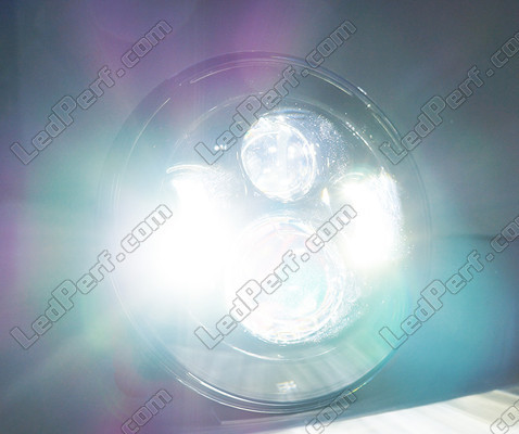 Optyka motocykl Full LED Chromowana do reflektora okrągły o średnicy 7 cali - Typ 3 Oświetlenie w kolorze Biały czysty.
