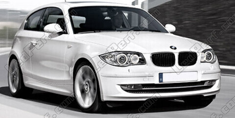 Samochód BMW serii 1 (E81 E82 E87 E88) (2004 - 2011)