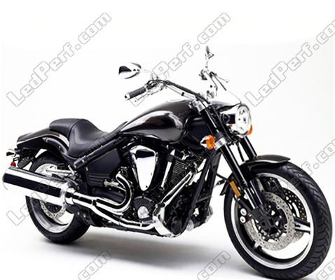 Motocycl Yamaha XV 1700 Roadstar Warrior (2003 - 2005)