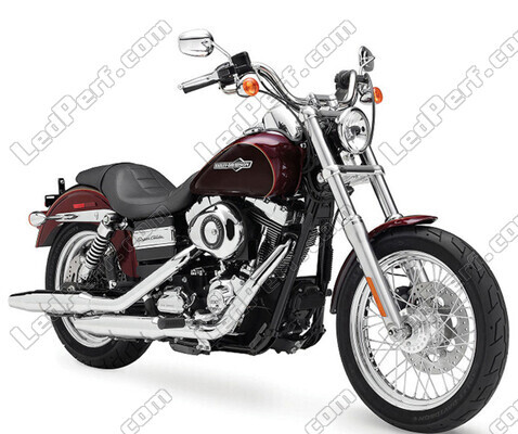 Motocycl Harley-Davidson Super Glide Custom 1690 (2014 - 2015)