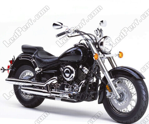 Motocycl Yamaha XVS 650 Dragstar (1996 - 2003)