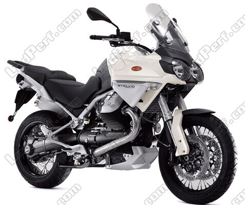 Motocycl Moto-Guzzi Stelvio 1200 (2008 - 2010)