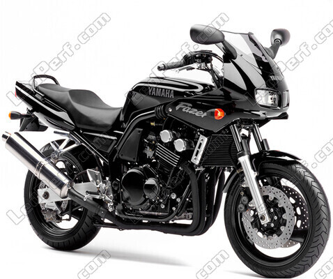 Motocycl Yamaha FZS 600 Fazer (MK1) (1998 - 2001)