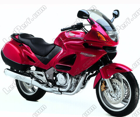 Motocycl Honda NTV 650 Deauville (1998 - 2005)