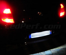 Pakiet LED (biały czysty) tylnej tablicy rejestracyjnej do BMW serii 1 (E81 E82 E87 E88)