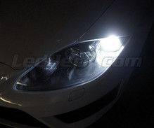 Pakiet świateł do jazdy dziennej LED (xenon biały) do Seat Leon 2
