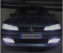 Pakiet żarówek reflektorów Xenon Effect do Peugeot 406