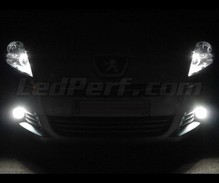 Pakiet LED świateł przeciwmgielnych Xenon effect do Peugeot 5008
