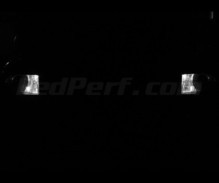 Pakiet świateł postojowych LED (xenon biały) do Skoda Superb 3T