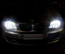 Pakiet żarówek reflektorów Xenon Effect do BMW serii 1 (E81 E82 E87 E88)
