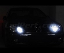 Pakiet świateł postojowych LED (xenon biały) do Mercedes CLK (W209)