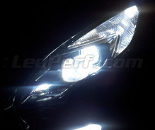 Pakiet świateł do jazdy dziennej/świateł postojowych (xenon biały) do Opel Zafira C