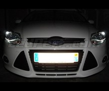 Pakiet świateł postojowych LED (xenon biały) do Ford Focus MK3
